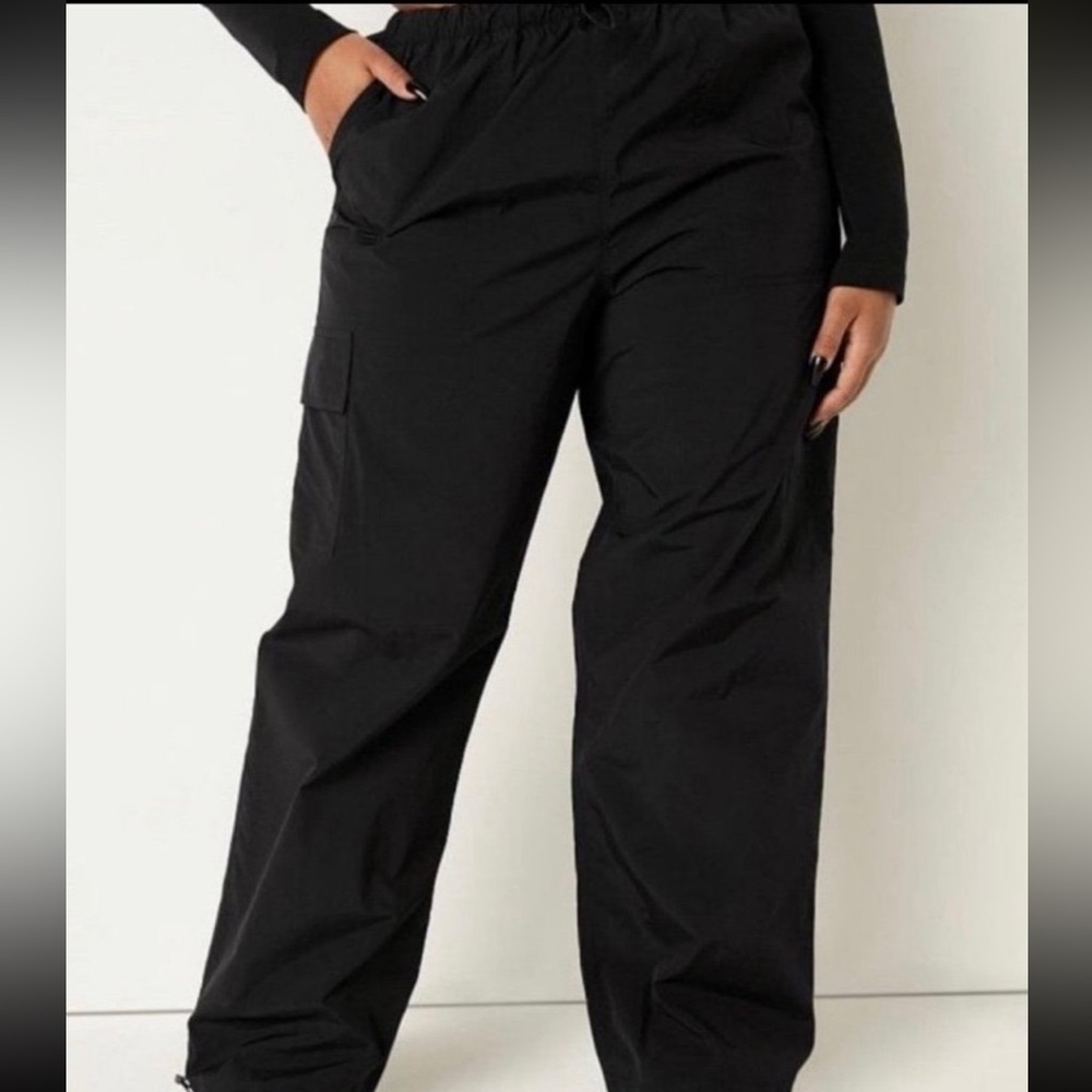 Parachute cargo pants PINK
